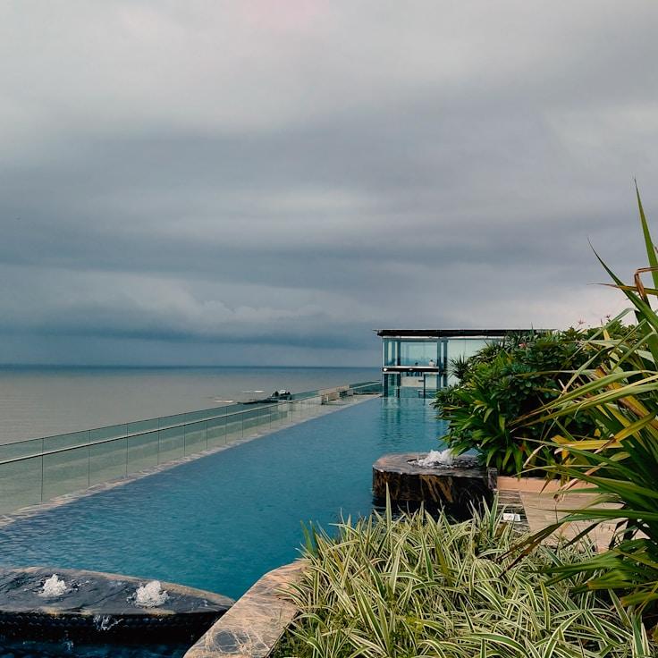 Outdoor terrace seating suitable for families in Milan